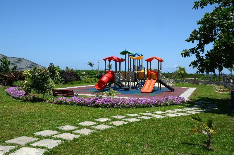 Ocho Rios Under The Palms Villa Exterior foto