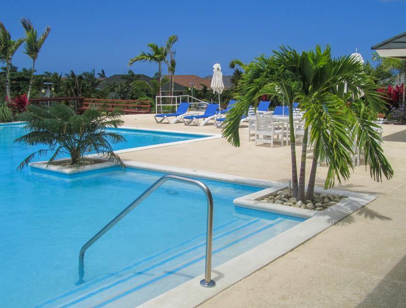 Ocho Rios Under The Palms Villa Exterior foto