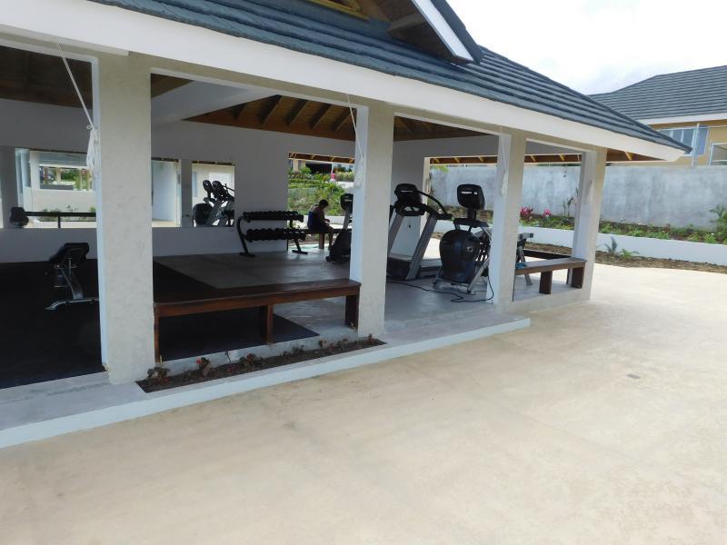 Ocho Rios Under The Palms Villa Exterior foto