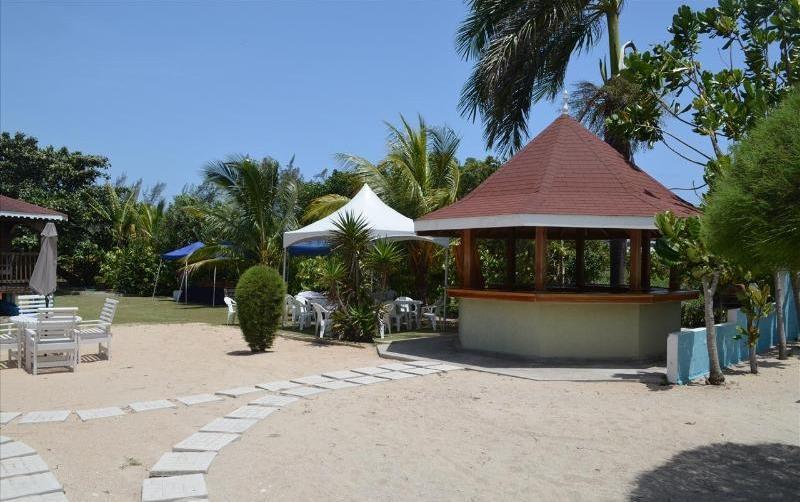 Ocho Rios Under The Palms Villa Exterior foto